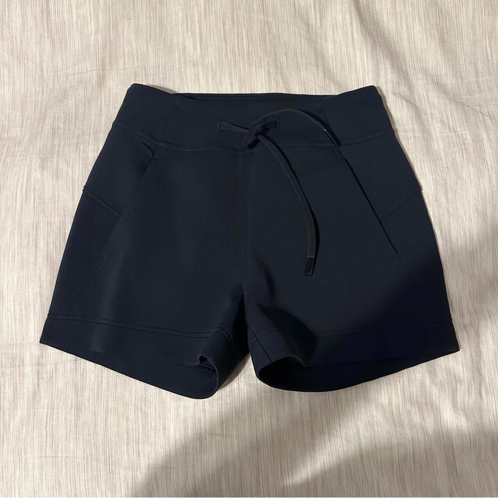 Lululemon Athletica Lululemon In-Form Short - Picture 2 of 5